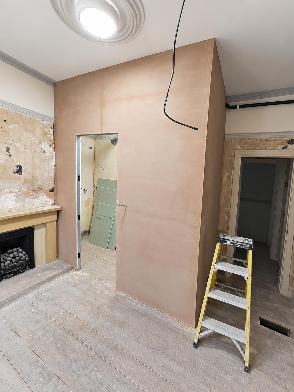 Boarded en-suite pod