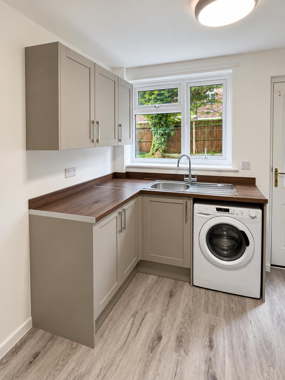 Grey shaker kitchen